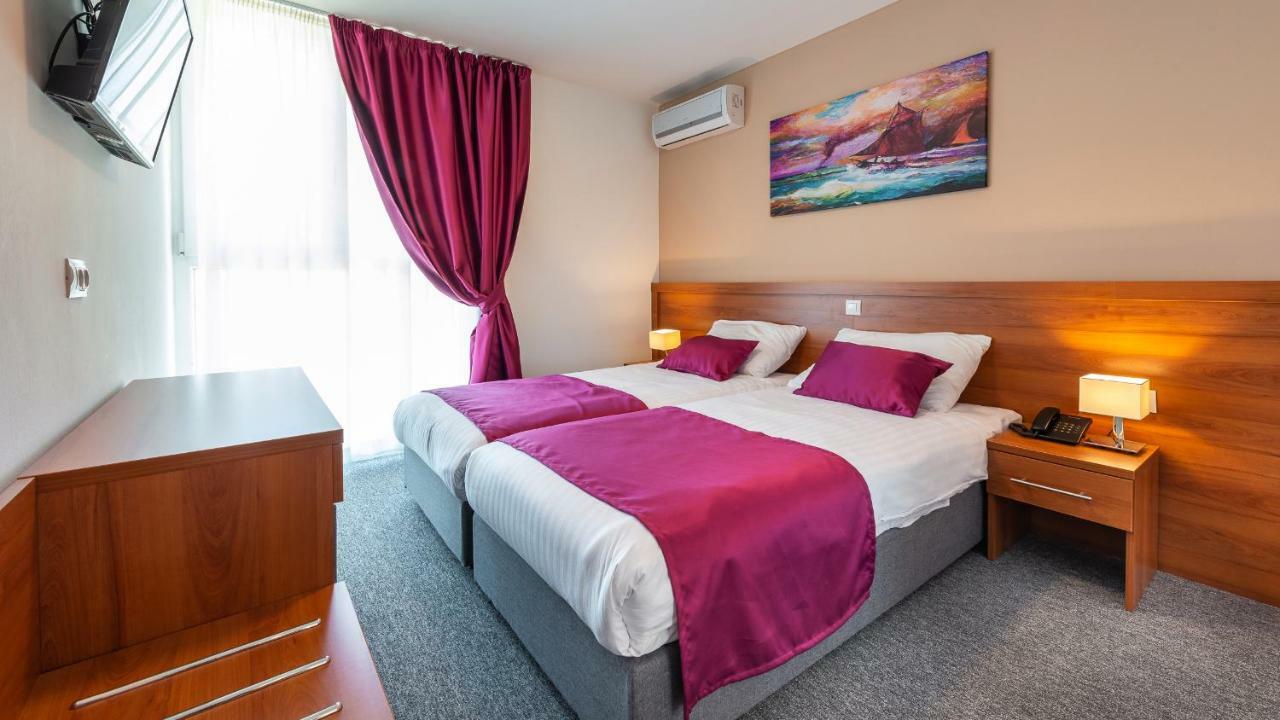 Hotel Komodor Ντουμπρόβνικ Εξωτερικό φωτογραφία